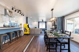 Newly Updated Modern Home Near Downtown & Airport!