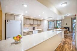 Perfect Condo in Heart of PC, with Pool & Hot Tub!