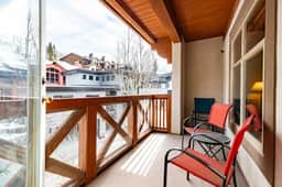 Powderhorn Suite-Ski/Out, Hot Tub w/ Mountain View
