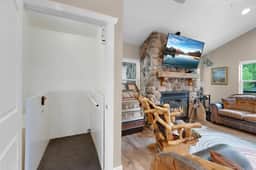 Silver Fork Chalet