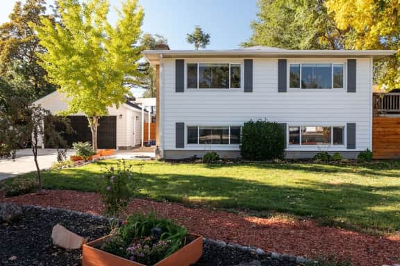 Lower Murray Cottonwood Circle - Close to Skiing!