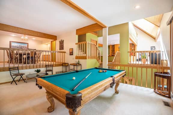 Mtn. Home in Sandy, UT -Sauna, Pool Table - Ski/Hike/Bike/Climb